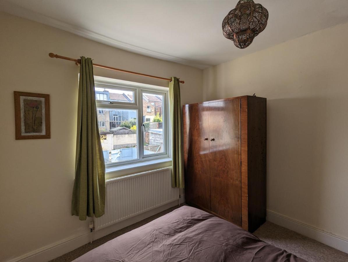 5 Bed Terraced Family Home Bristol + Parking Екстер'єр фото