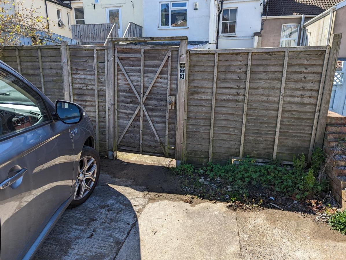 5 Bed Terraced Family Home Bristol + Parking Екстер'єр фото